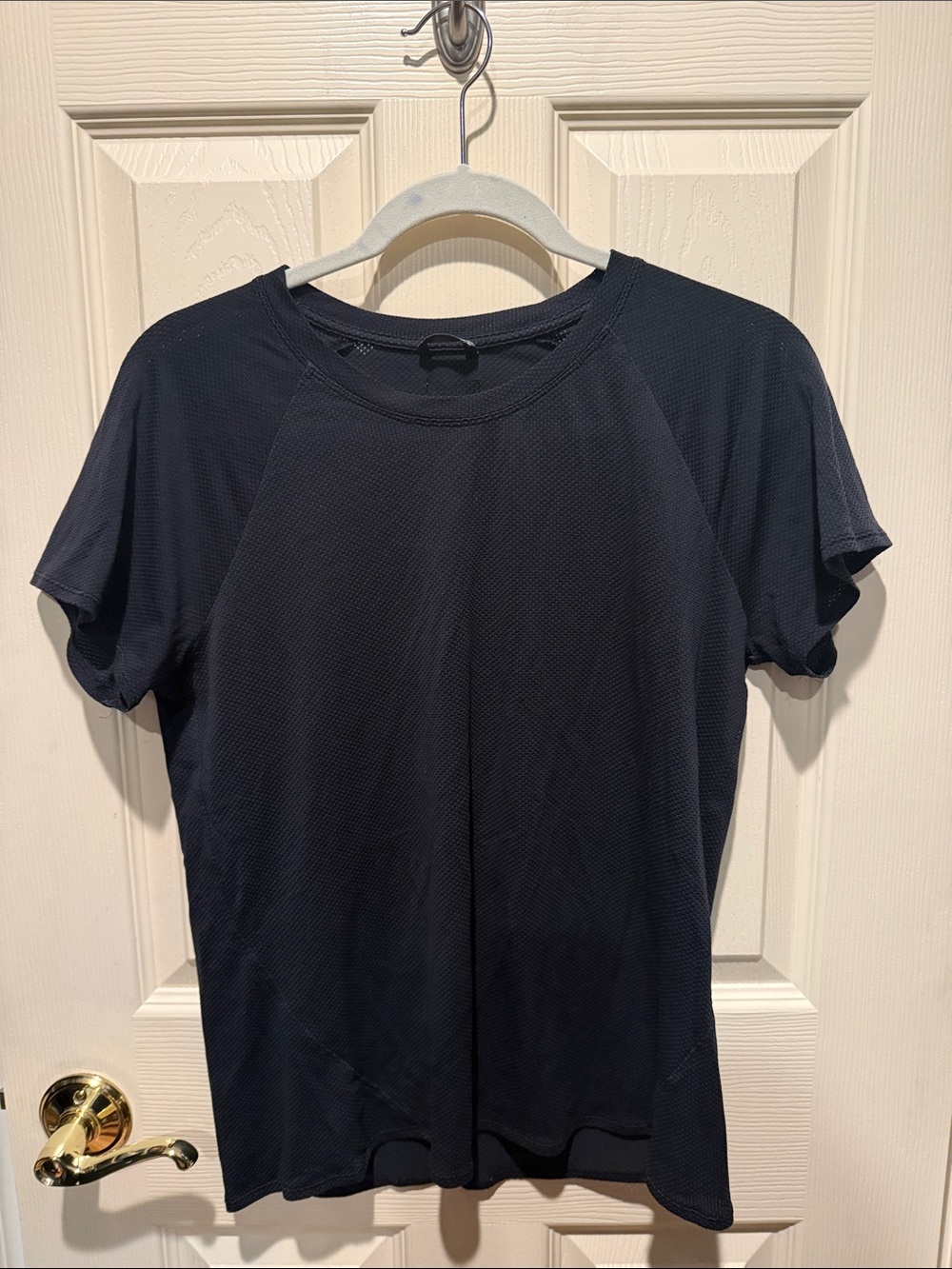 Oiselle Black Flyout Tee